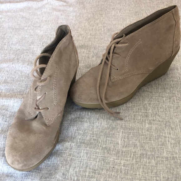 Suede wedge booties - Picture 4 of 4